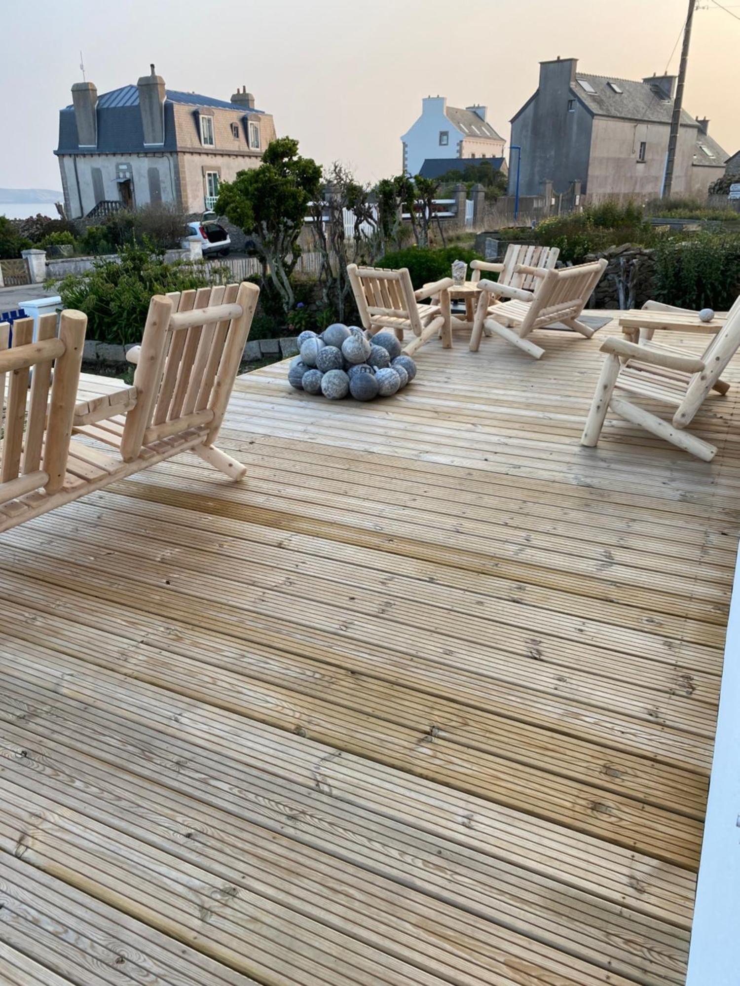 L'Atelier De Mezareun Bed & Breakfast Ushant Bagian luar foto