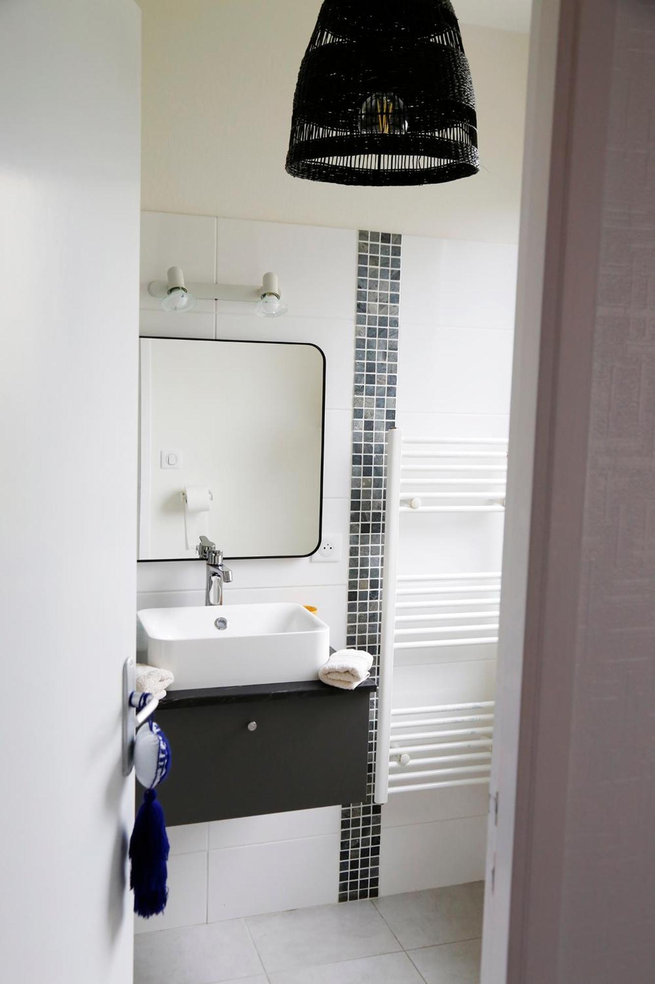 L'Atelier De Mezareun Bed & Breakfast Ushant Bagian luar foto