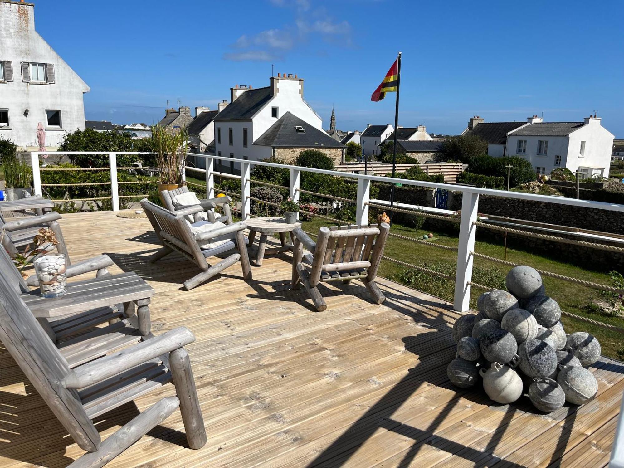 L'Atelier De Mezareun Bed & Breakfast Ushant Bagian luar foto